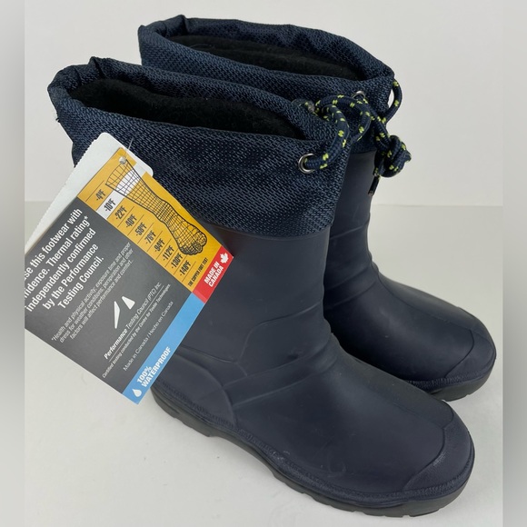 Snowmaster Made In Canada Waterproof Rain Boots Boys Size 4 - Picture 1 of 11